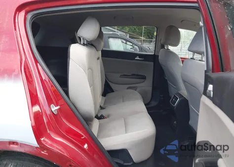 2020 Kia Sportage Lx z USA, uszkodzony, nr VIN KNDPM3AC7L7791653